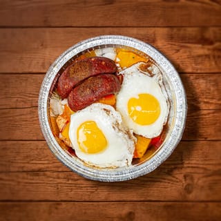 Choice of Meat and Eggs Breakfast (Desayuno con Opción de Carne y Huevos)